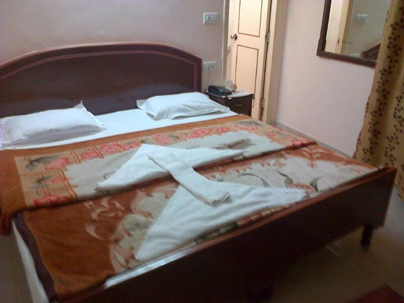 Hotel Ganesha Inn Tapovan Kamer foto